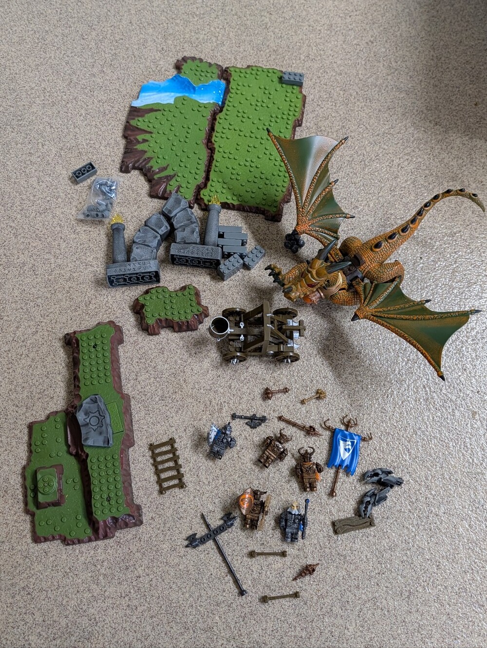 MEGABLOKS mega bloks dragon knight wizard 40 pieces
